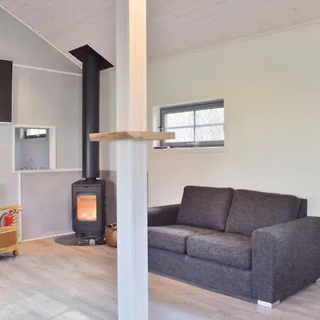 Four Bedroom Holiday In *